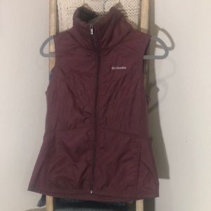 Columbia vest size Small